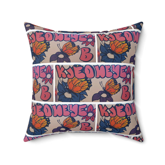 Graffiti Girl (Kjeoneye B)  Abstract Spun Polyester Square Pillow